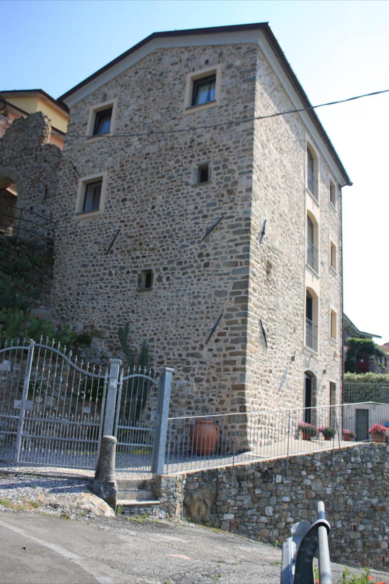 منزل الضيف بيفيرينو  في Al Castello Da Annamaria المظهر الخارجي الصورة